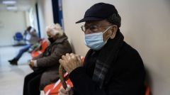 Μία στις 3 κύριες συντάξεις είναι κάτω από 500 ευρώ, μέση σύνταξη στα 650 ευρώ...