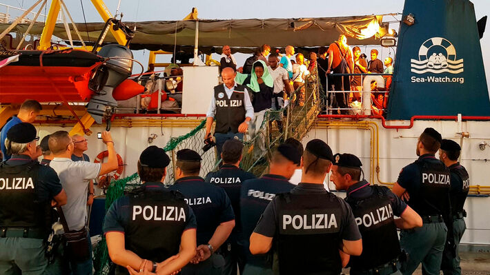 ΙΤΑΛΙΑ: Η κυβέρνηση κήρυξε κατάσταση έκτακτης ανάγκης για την αντιμετώπιση των ξεριζωμένων