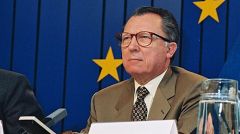 Πέθανε ο Ζακ Ντελόρ