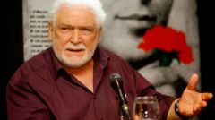 ΑΝΑΚΟΙΝΩΣΗ ΤΗΣ ΚΕ ΤΟΥ ΚΚΕ: Με βαθιά θλίψη και συγκίνηση αποχαιρετούμε τον πολύτιμο σύντροφό μας Κώστα Καζάκο