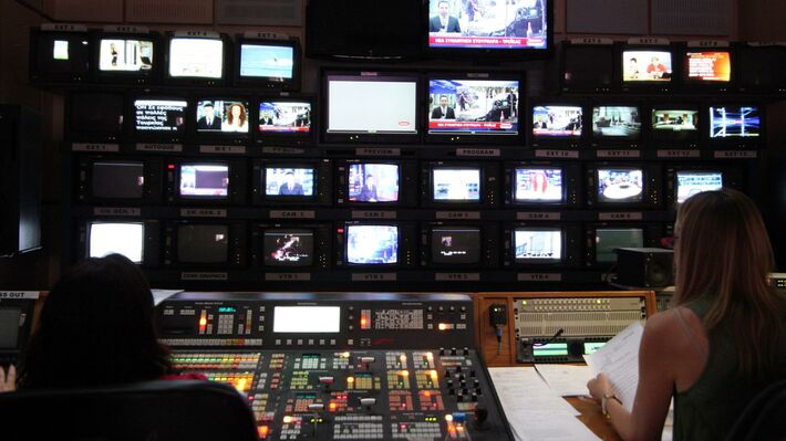 Χωρίς περιορισμούς οι προεκλογικές εμφανίσεις των υποψηφίων στα μέσα ενημέρωσης