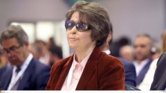ΚΩΝΣΤΑΝΤΙΝΑ ΚΟΥΝΕΒΑ: Ερωτήματα με αφορμή την επίθεση με βιτριόλι στη Μονή Πετράκη