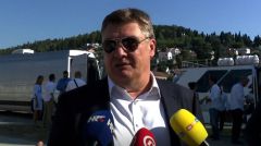 Να μην κρατηθούν στην Ελλάδα και οι 100 φασίστες ζητά ο πρόεδρος της Κροατίας