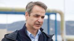 ΚΥΡΙΑΚΟΣ ΜΗΤΣΟΤΑΚΗΣ: Παρουσιάζει σαν λύση το «πρασίνισμα» του ενεργειακού μείγματος, ενώ είναι αιτία της ακρίβειας