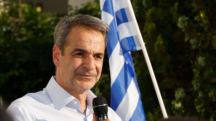 ΚΥΡΙΑΚΟΣ ΜΗΤΣΟΤΑΚΗΣ: Προετοιμάζει τον δρόμο για την νέα αντιλαϊκή επίθεση