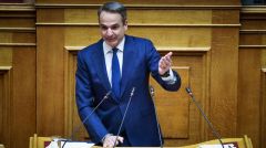 Ρεσιτάλ θράσους, προκλητικότητας και θεατρινισμού