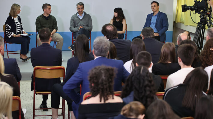 ΚΥΒΕΡΝΗΤΙΚΑ ΜΕΤΡΑ ΓΙΑ ΤΟΝ ΣΧΟΛΙΚΟ ΕΚΦΟΒΙΣΜΟ