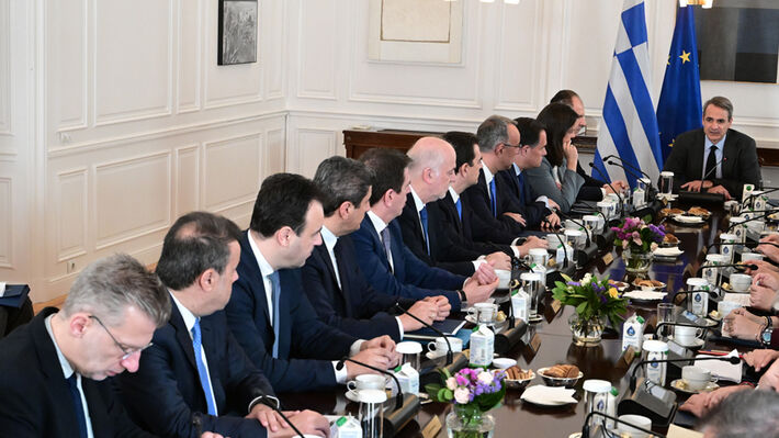 Επίσπευση του αντιλαϊκού έργου της κυβέρνησης