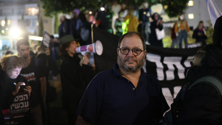 ΙΣΡΑΗΛ: Νέες προσπάθειες φίμωσης κομμουνιστή βουλευτή που αγωνίζεται ενάντια στη σφαγή στη Γάζα