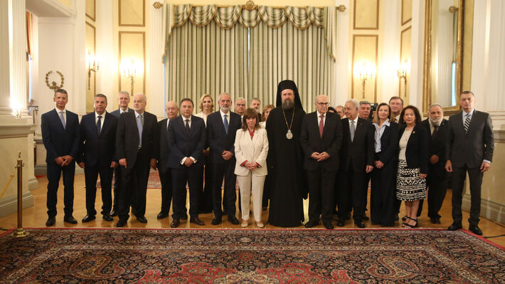 Η ορκωμοσία της υπηρεσιακής κυβέρνησης