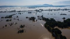 Η απάτη της «καλής» ΕΕ και των οδηγιών της πνίγηκε στα λασπόνερα της Θεσσαλίας