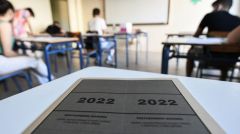 ΠΑΝΕΛΛΑΔΙΚΕΣ ΕΞΕΤΑΣΕΙΣ 2022:  Ανακοινώθηκαν οι Ελάχιστες Βάσεις Εισαγωγής