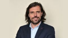 Βουλευτής ΣΥΡΙΖΑ: Να ξεκινήσει η συζήτηση για την αναθεώρηση του άρθρου 16!