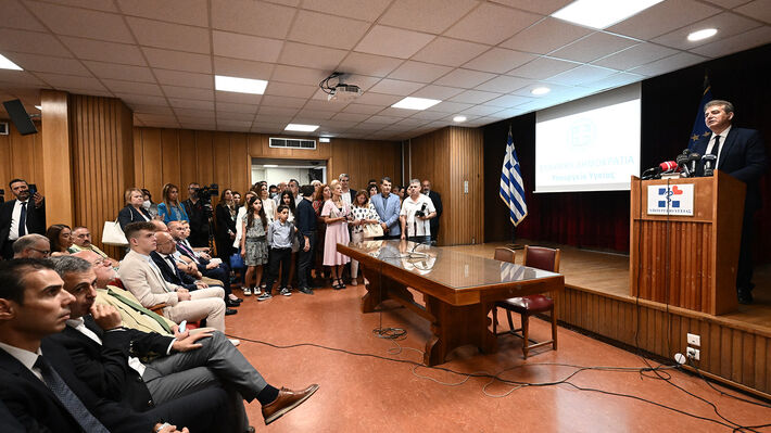 Δεν βρίσκει ...εργαζόμενους για την Υγεία υποστηρίζει ο Μ. Χρυσοχοΐδης