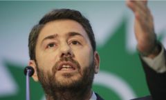 Ανδρουλάκης: Το σύμβολό μας, ο ήλιος, επέστρεψε