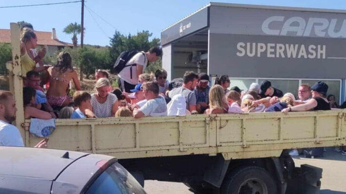 Από το 5αστερο στην καρότσα...