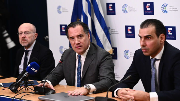 ΥΠΟΥΡΓΟΣ ΥΓΕΙΑΣ: Ανακοίνωσε κυνικά τις «ταρίφες» για τα απογευματινά χειρουργεία