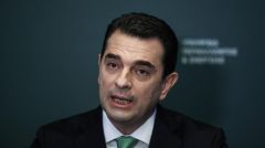 ΚΥΒΕΡΝΗΣΗ: Επιδοτήσεις "ψίχουλα" για τον λαό, ζεστό χρήμα στο κεφάλαιο για τη μείωση του ενεργειακού κόστους