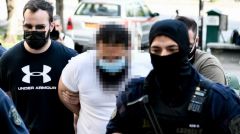 Προφυλακίστηκε ο ιερέας για την επίθεση με καυστικό υγρό στα μέλη του Συνοδικού Δικαστηρίου