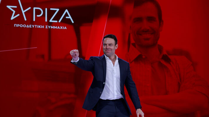 ΣΥΝΕΔΡΙΟ ΣΥΡΙΖΑ: Σουρεαλιστικές καταστάσεις, θεατρινισμοί και απόφαση να μην γίνουν εσωκομματικές εκλογές