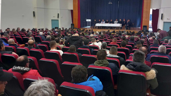 Συλλαλητήριο με τρακτέρ στην Αθήνα και κλείσιμο τελωνείων την Τρίτη