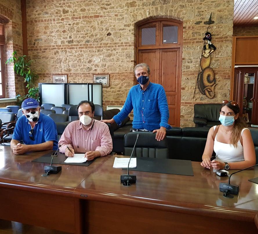 Υπογραφή Συμβάσεων για «ΣΥΝΤΗΡΗΣΗ ΟΔΩΝ ΚΑΙ ΚΟΙΝΩΦΕΛΩΝ ΧΩΡΩΝ Δ.Ε. ΒΕΡΟΙΑΣ» και «ΕΝΔΟΔΗΜΟΤΙΚΗ ΟΔΟΠΟΙΪΑ ΔΗΜΟΤΙΚΗΣ ΕΝΟΤΗΤΑΣ ΒΕΡΟΙΑΣ»