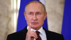 ΒΛΑΝΤΙΜΙΡ ΠΟΥΤΙΝ: Προειδοποιεί με κλιμάκωση των επιχειρήσεων στην Ουκρανία