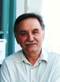Τάκης Βαρελάς, εικαστικός: «Εγώ έχω στραμμένα τα μάτια μου στους ανθρώπους του μόχθου»