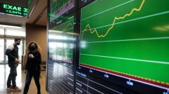 Η άγρια φοροληστεία του λαού έφερε πρωτογενές υπερπλεόνασμα για το 2023