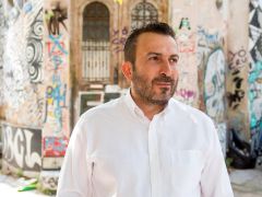 ΕΠΙΣΚΕΨΗ ΤΟΥ ΣΤΕΦΑΝΟΥ ΠΑΡΑΣΤΑΤΙΔΗ ΣΤΗ ΣΥΚΙΑ ΗΜΑΘΙΑΣ