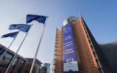 ΕΥΡΩΠΑΪΚΗ ΕΝΩΣΗ: Γεμάτη η ατζέντα των μνημονίων διαρκείας και της πολεμικής οικονομίας