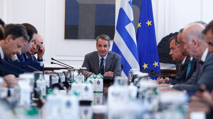 ΚΥΡ. ΜΗΤΣΟΤΑΚΗΣ: Είδε «περιορισμένες» καμένες εκτάσεις τη στιγμή που ήδη έχουν γίνει παρανάλωμα δάση και περιουσίες!
