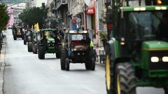 ΠΑΝΕΛΛΑΔΙΚΗ ΕΠΙΤΡΟΠΗ ΜΠΛΟΚΩΝ: Καταγγέλλει την προσπάθεια ταύτισης αγρότη που συνελήφθη στη Μαγνησία με το οργανωμένο αγροτικό κίνημα και την ΠΕΜ