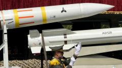 ΤΟ ΙΡΑΝ ΠΡΟΕΙΔΟΠΟΙΕΙ ΜΕ ΑΝΤΙΠΟΙΝΑ: Στόχος αμερικανικά πλοία και βάσεις, αν οι ΗΠΑ υποστηρίξουν στρατιωτική επίθεση του Ισραήλ