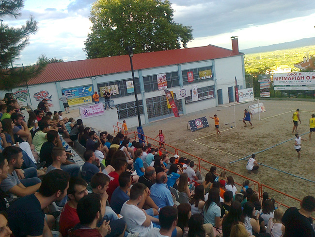 Ξεκίνησε με επιτυχία το πρώτο τουρνουά Beach Handball στη Βέροια