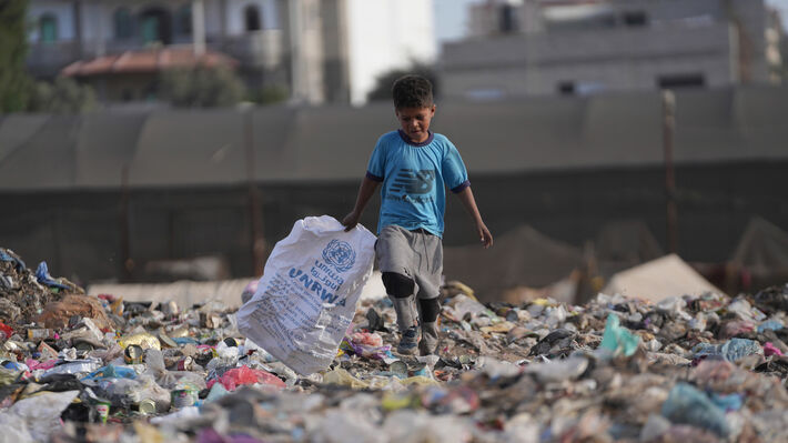 ΛΩΡΙΔΑ ΤΗΣ ΓΑΖΑΣ: Στους 44.235 οι νεκροί από τους ισραηλινούς βομβαρδισμούς