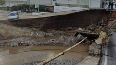 ΤΟ ΚΚΕ ΓΙΑ ΤΙΣ ΚΑΤΑΣΤΡΟΦΕΣ ΑΠΟ ΤΙΣ ΠΛΗΜΜΥΡΕΣ