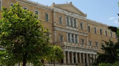 Ερώτηση του ΚΚΕ στη Βουλή: Να σταματήσει τώρα η ΕΔΕ σε βάρος των εκπαιδευτικών του 4ου ΓΕΛ Βέροιας στην ΠΕ Ημαθίας