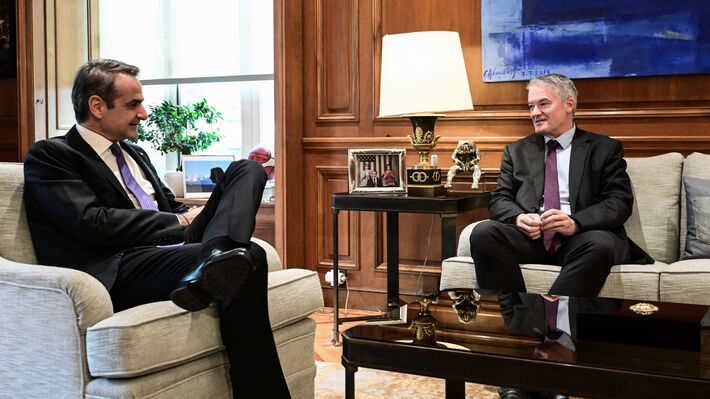 Ο ΟΟΣΑ «συστήνει» αύξηση της έμμεσης φορολογίας