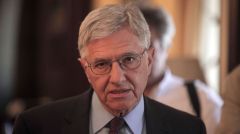 Το ΠΑΣΟΚ προτείνει για ΠτΔ τον Τάσο Γιαννίτση