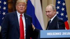 Ο Τραμπ δηλώνει ότι είχε τηλεφωνική επικοινωνία με τον Πούτιν για τον πόλεμο