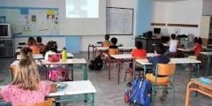 ΠΑΝΕΛΛΗΝΙΑ ΕΝΩΣΗ ΔΙΕΥΘΥΝΤΩΝ ΣΧΟΛΕΙΩΝ ΠΡΩΤΟΒΑΘΜΙΑΣ ΕΚΠΑΙΔΕΥΣΗΣ: Ζητά μείωση του αριθμού των μαθητών ανά τμήμα