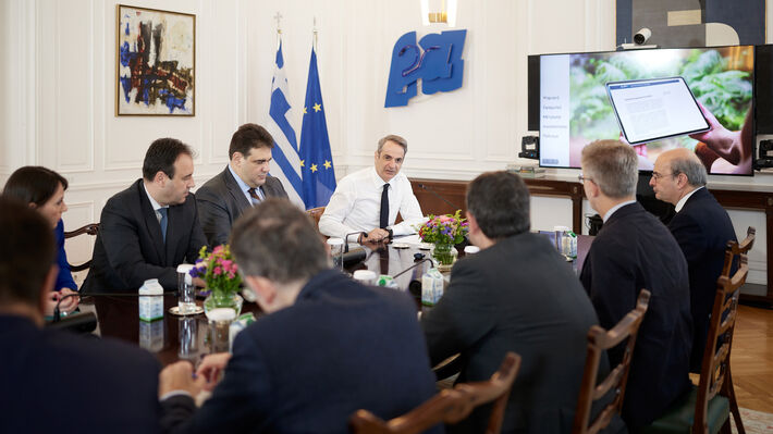 «Εργαλείο λογοδοσίας» για τη νομιμοποίηση της αντιδραστικής αξιολόγησης των δημοσίων υπαλλήλων