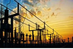 ΟΙ ΤΙΜΕΣ ΛΙΑΝΙΚΗΣ  ΡΕΥΜΑΤΟΣ ΘΑ ΑΝΕΒΑΙΝΟΥΝ ΕΝΩ ΟΙ ΤΙΜΕΣ ΧΟΝΔΡΙΚΗΣ ΠΕΦΤΟΥΝ !!!