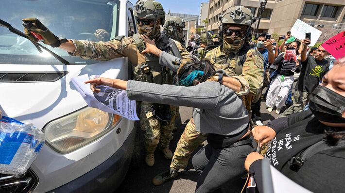 Αλληλεγγύη στον αγώνα των μεταναστών εργαζομένων στις ΗΠΑ