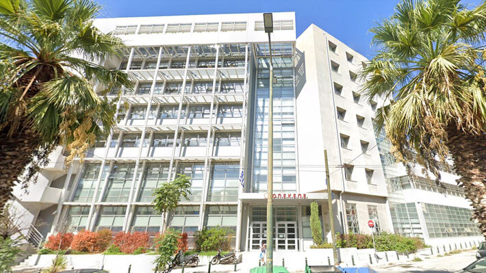 Καταργείται ο ΟΠΕΚΕΠΕ και ενσωματώνεται στην ΑΑΔΕ, στο φόντο των σκανδάλων που τροφοδοτεί η πολιτική της ΚΑΠ