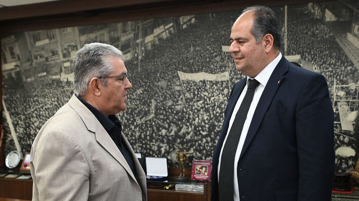 ΣΥΝΑΝΤΗΣΗ ΤΟΥ Δ. ΚΟΥΤΣΟΥΜΠΑ ΜΕ ΤΟΝ ΠΡΕΣΒΗ ΤΗΣ ΠΑΛΑΙΣΤΙΝΗΣ
