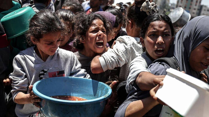 Εκατό χιλιάδες παιδιά κινδυνεύουν να πεθάνουν από ασιτία στη Γάζα