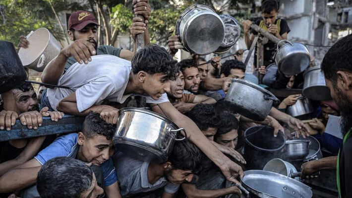 Το μαρτύριο της σταγόνας από το κράτος δολοφόνο για τον παλαιστινιακό λαό που λιμοκτονεί
