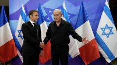 Συνεργοί στο έγκλημα με προβιά ... ανθρωπισμού. Καμία εμπιστοσύνη να μη δείξουν οι λαοί